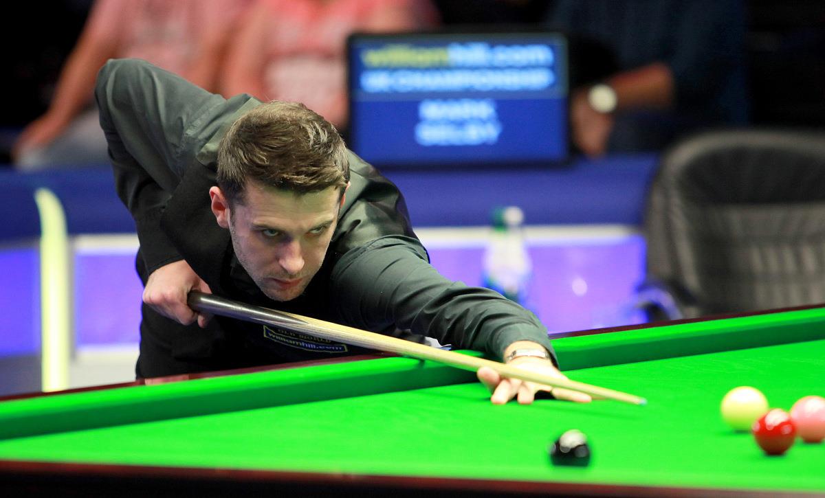 二是用发球 二是用发球